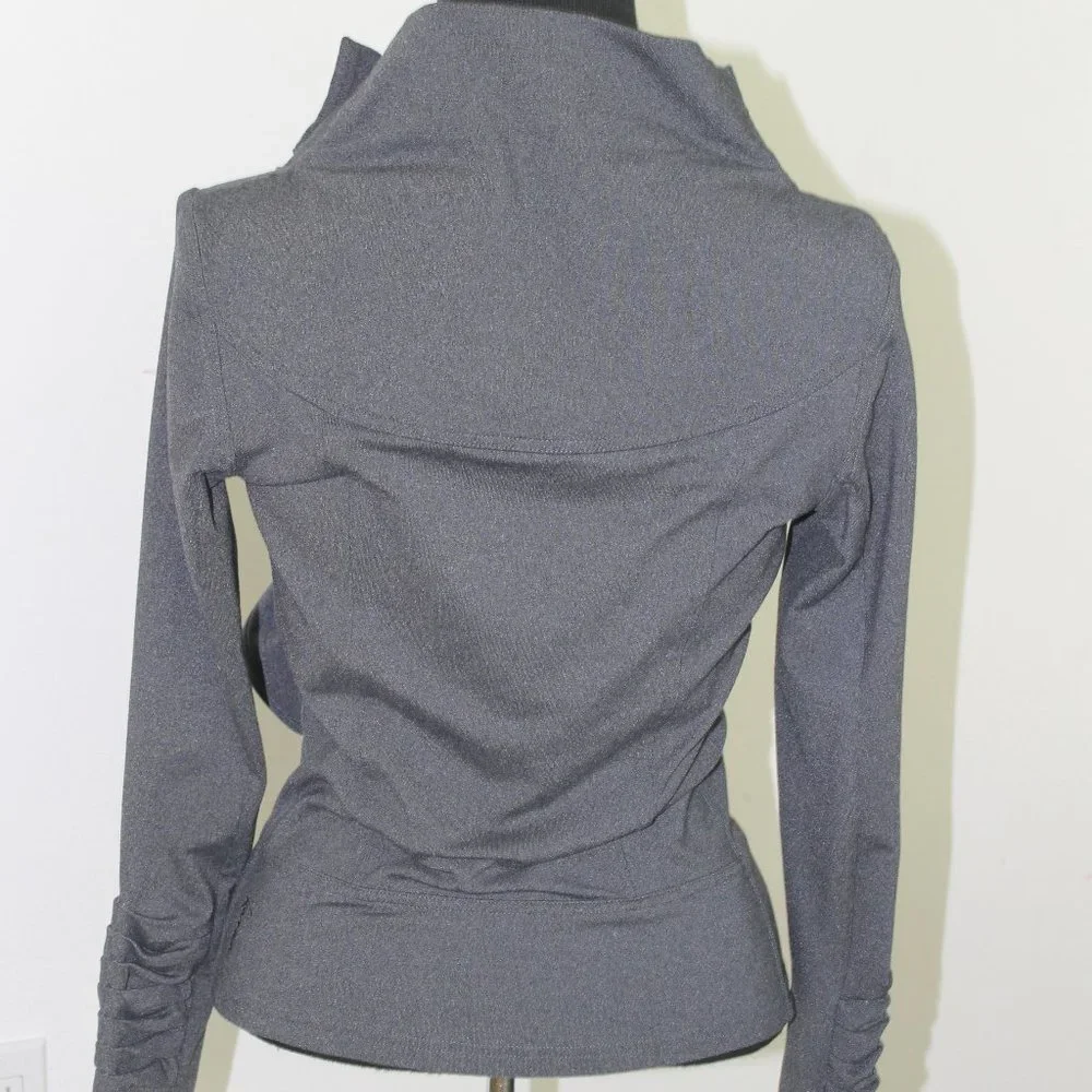 Karma Gray Off Center Ruffle Zip Jacket With Thumbholes Size Small